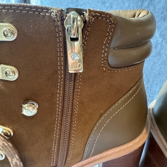 Brown Lace-Up Women's Boots - Picture 4 of 9